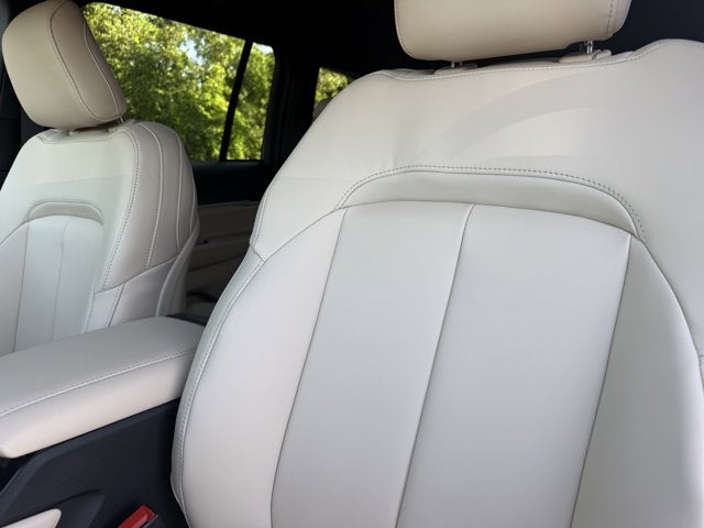 2025 Jeep Grand Cherokee GRAND CHEROKEE LIMITED 4X2