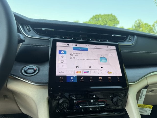 2025 Jeep Grand Cherokee GRAND CHEROKEE LIMITED 4X2