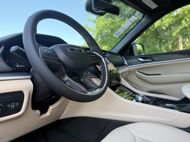 2025 Jeep Grand Cherokee GRAND CHEROKEE LIMITED 4X2