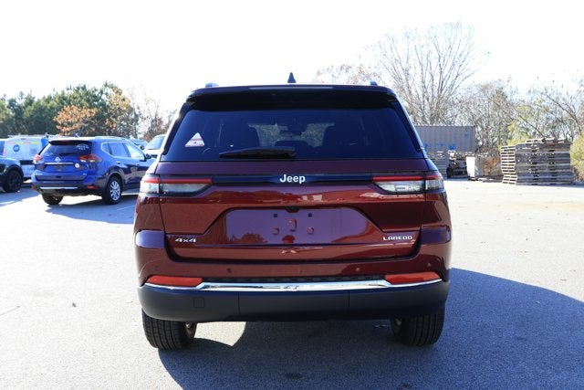 2025 Jeep Grand Cherokee GRAND CHEROKEE LAREDO X 4X4