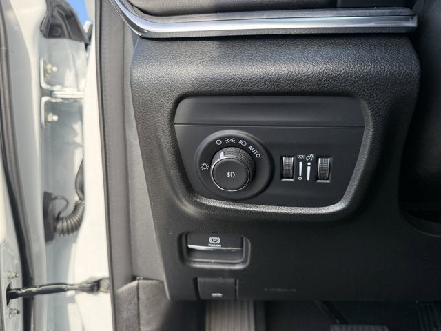 2025 Jeep Grand Cherokee GRAND CHEROKEE OVERLAND 4X4