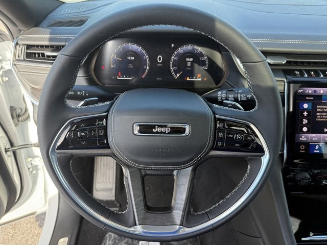 2025 Jeep Grand Cherokee GRAND CHEROKEE OVERLAND 4X4