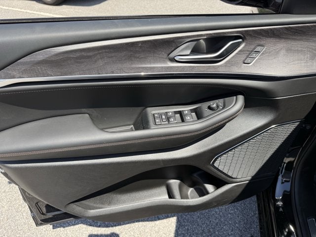 2025 Jeep Grand Cherokee GRAND CHEROKEE OVERLAND 4X4