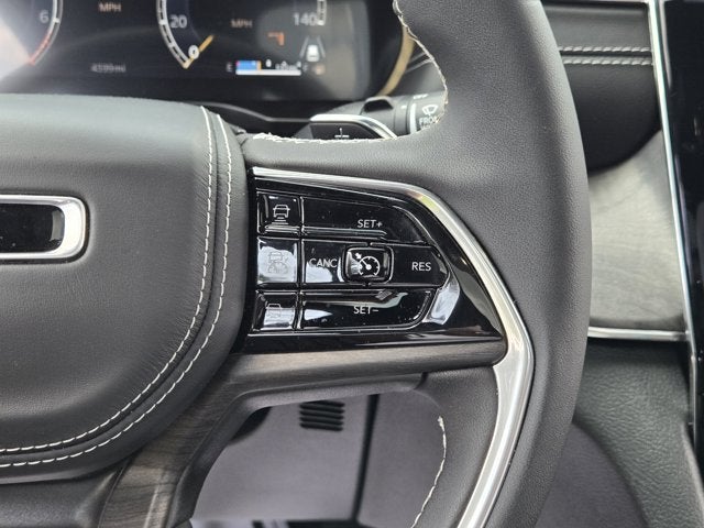 2025 Jeep Grand Cherokee GRAND CHEROKEE OVERLAND 4X4