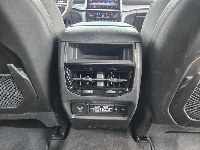 2025 Jeep Grand Cherokee GRAND CHEROKEE OVERLAND 4X4