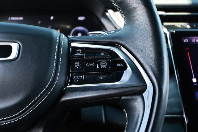 2023 Jeep Grand Cherokee Overland 4x4