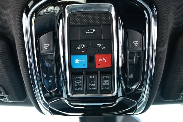 2023 Jeep Grand Cherokee Overland 4x4