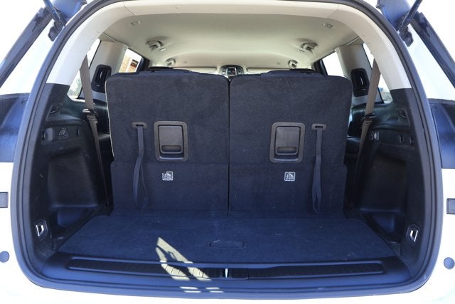 2023 Jeep Grand Cherokee L Laredo 4x2