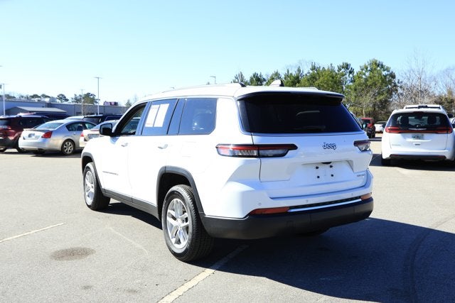 2023 Jeep Grand Cherokee L Laredo 4x2