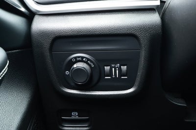2023 Jeep Grand Cherokee L Laredo 4x2