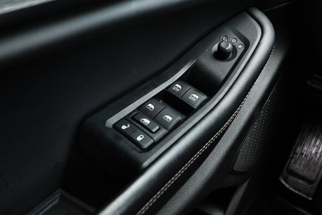 2023 Jeep Grand Cherokee L Laredo 4x2