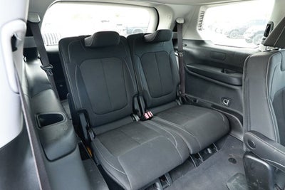 2023 Jeep Grand Cherokee L Laredo 4x2