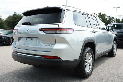 2023 Jeep Grand Cherokee L Laredo 4x2
