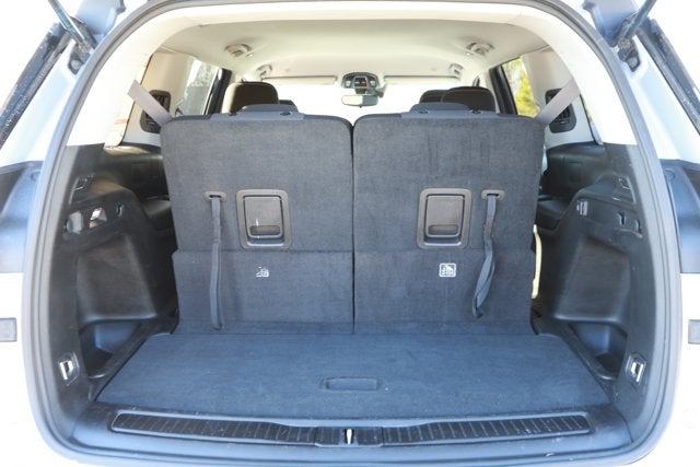 2023 Jeep Grand Cherokee L Laredo 4x2