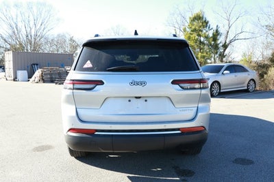 2023 Jeep Grand Cherokee L Laredo 4x2