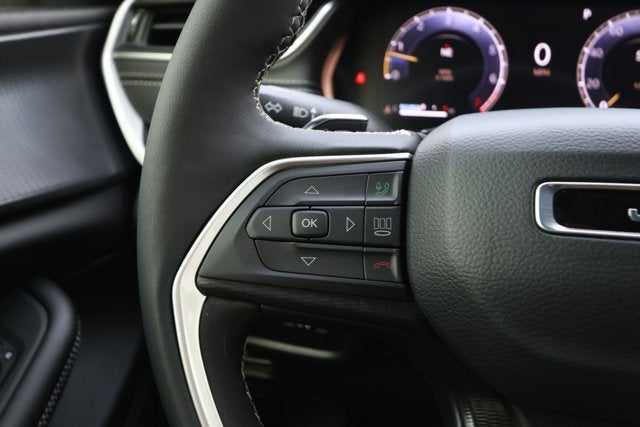 2025 Jeep Grand Cherokee GRAND CHEROKEE L ALTITUDE 4X2