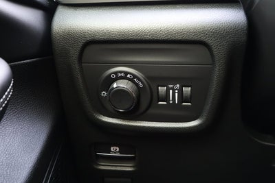 2025 Jeep Grand Cherokee GRAND CHEROKEE L ALTITUDE 4X2