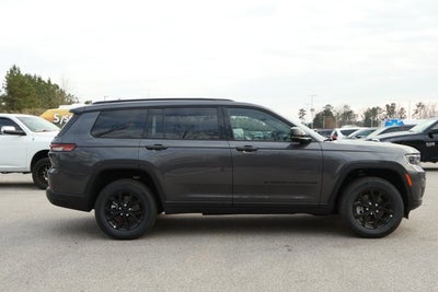 2025 Jeep Grand Cherokee GRAND CHEROKEE L ALTITUDE 4X2