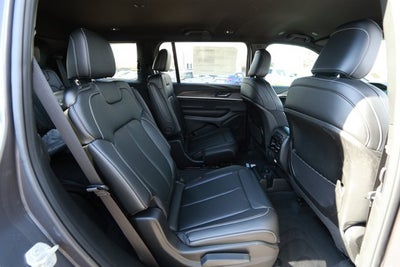 2025 Jeep Grand Cherokee GRAND CHEROKEE L LIMITED 4X2