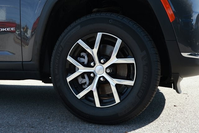 2025 Jeep Grand Cherokee GRAND CHEROKEE L LIMITED 4X2