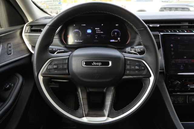 2023 Jeep Grand Cherokee L Limited 4x2