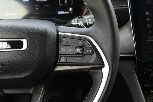 2023 Jeep Grand Cherokee L Limited 4x2