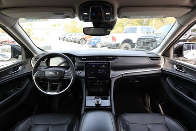 2023 Jeep Grand Cherokee L Limited 4x2