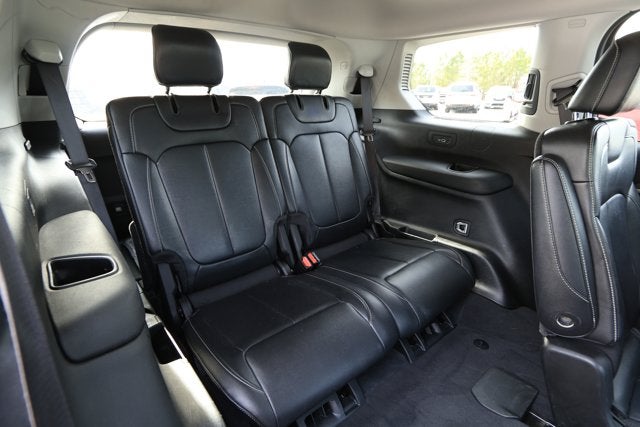 2023 Jeep Grand Cherokee L Limited 4x2