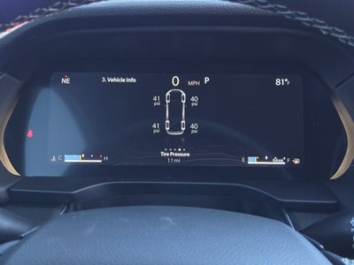 2025 Jeep Grand Cherokee GRAND CHEROKEE L LAREDO X 4X4