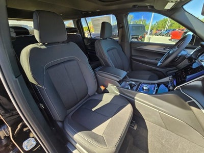 2025 Jeep Grand Cherokee GRAND CHEROKEE L LAREDO X 4X4