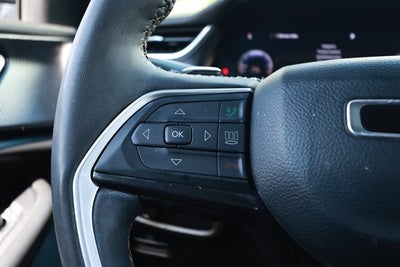 2023 Jeep Grand Cherokee L Altitude 4x4