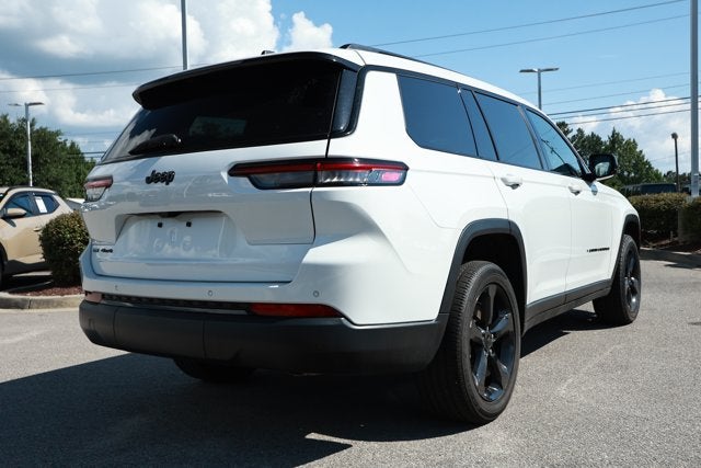 2023 Jeep Grand Cherokee L Altitude 4x4