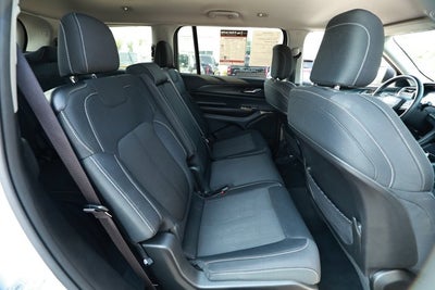 2023 Jeep Grand Cherokee L Laredo 4x4