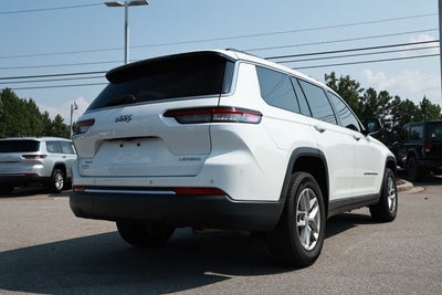 2023 Jeep Grand Cherokee L Laredo 4x4