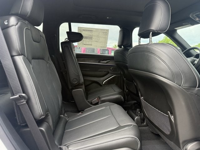 2025 Jeep Grand Cherokee GRAND CHEROKEE L OVERLAND 4X4