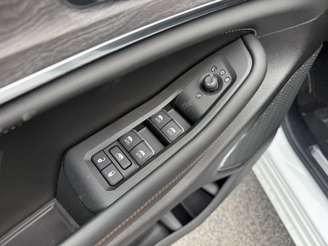 2025 Jeep Grand Cherokee GRAND CHEROKEE L OVERLAND 4X4