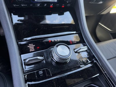 2025 Jeep Grand Cherokee GRAND CHEROKEE L OVERLAND 4X4