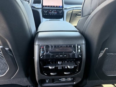 2025 Jeep Grand Cherokee GRAND CHEROKEE L OVERLAND 4X4