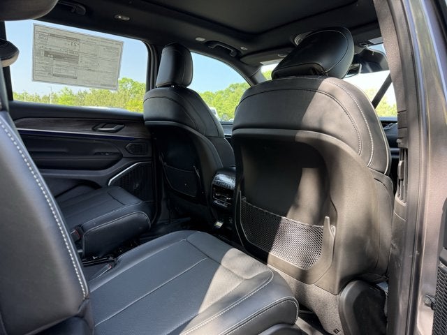 2025 Jeep Grand Cherokee GRAND CHEROKEE L OVERLAND 4X4