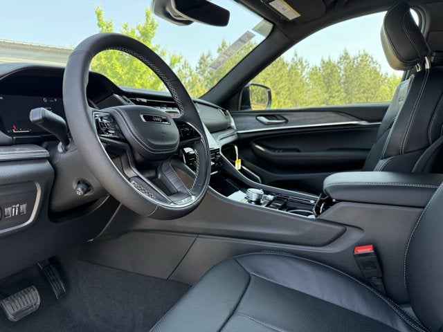 2025 Jeep Grand Cherokee GRAND CHEROKEE L OVERLAND 4X4