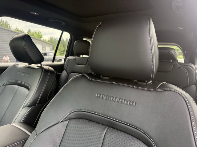 2025 Jeep Grand Cherokee GRAND CHEROKEE L OVERLAND 4X4