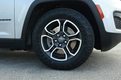 2022 Jeep Grand Cherokee 4xe Trailhawk 4x4