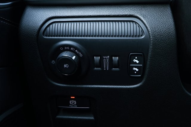 2022 Jeep Wagoneer Series II 4x2