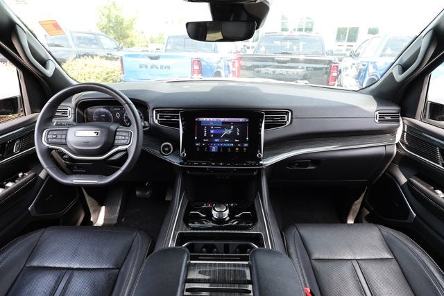 2022 Jeep Wagoneer Series III 4x4