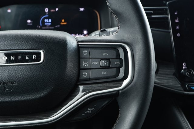 2022 Jeep Wagoneer Series III 4x4