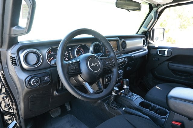 2023 Jeep Gladiator Willys 4x4