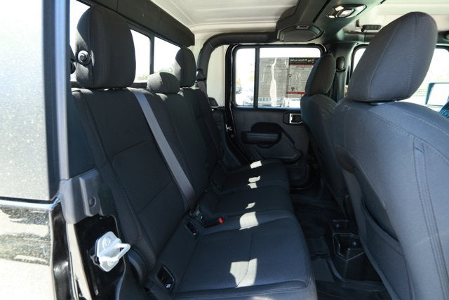 2023 Jeep Gladiator Willys 4x4