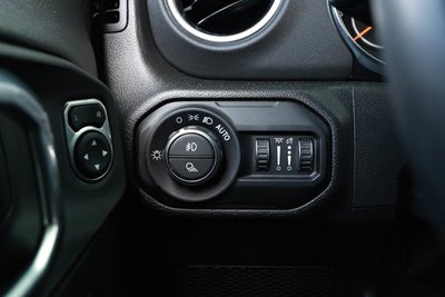 2022 Jeep Gladiator Overland 4x4
