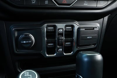 2022 Jeep Gladiator Overland 4x4