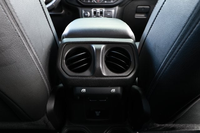2022 Jeep Gladiator Overland 4x4
